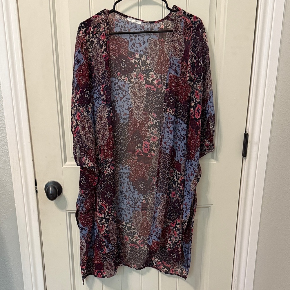 Maurices Blue and Brown Floral Kimono
